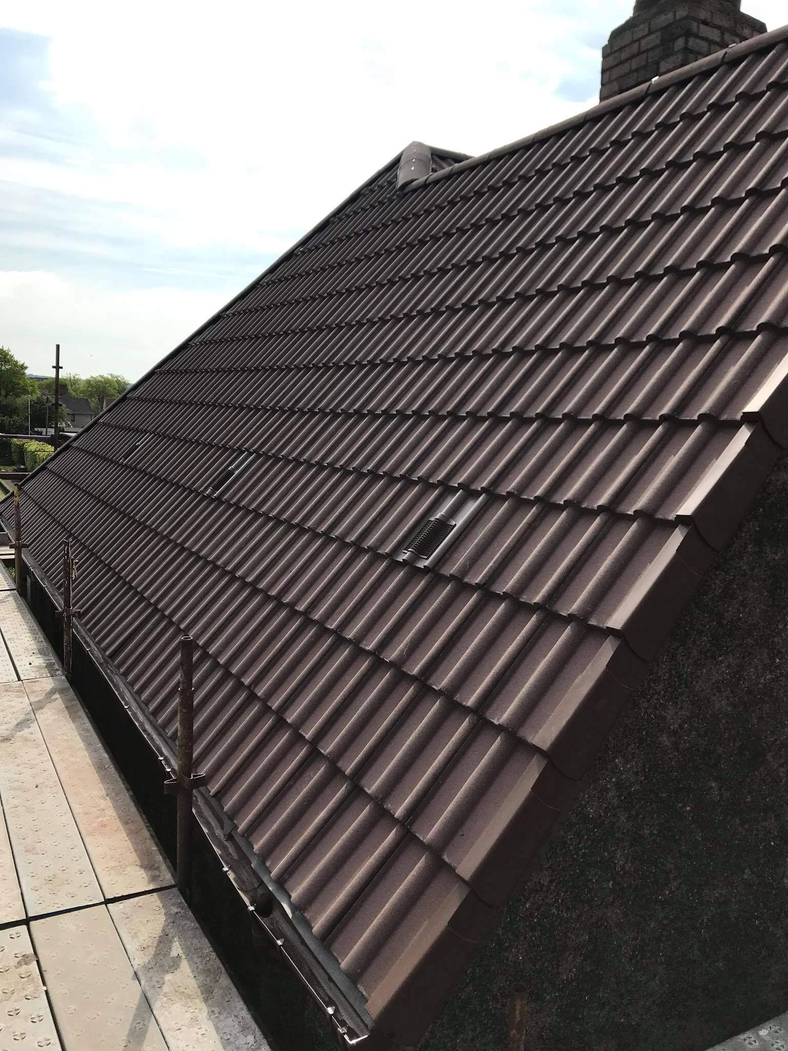 Quinn Roofing & Builders in Duloch